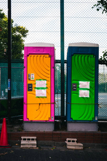 Best Portable bathroom rental  in Madison Heights, MI